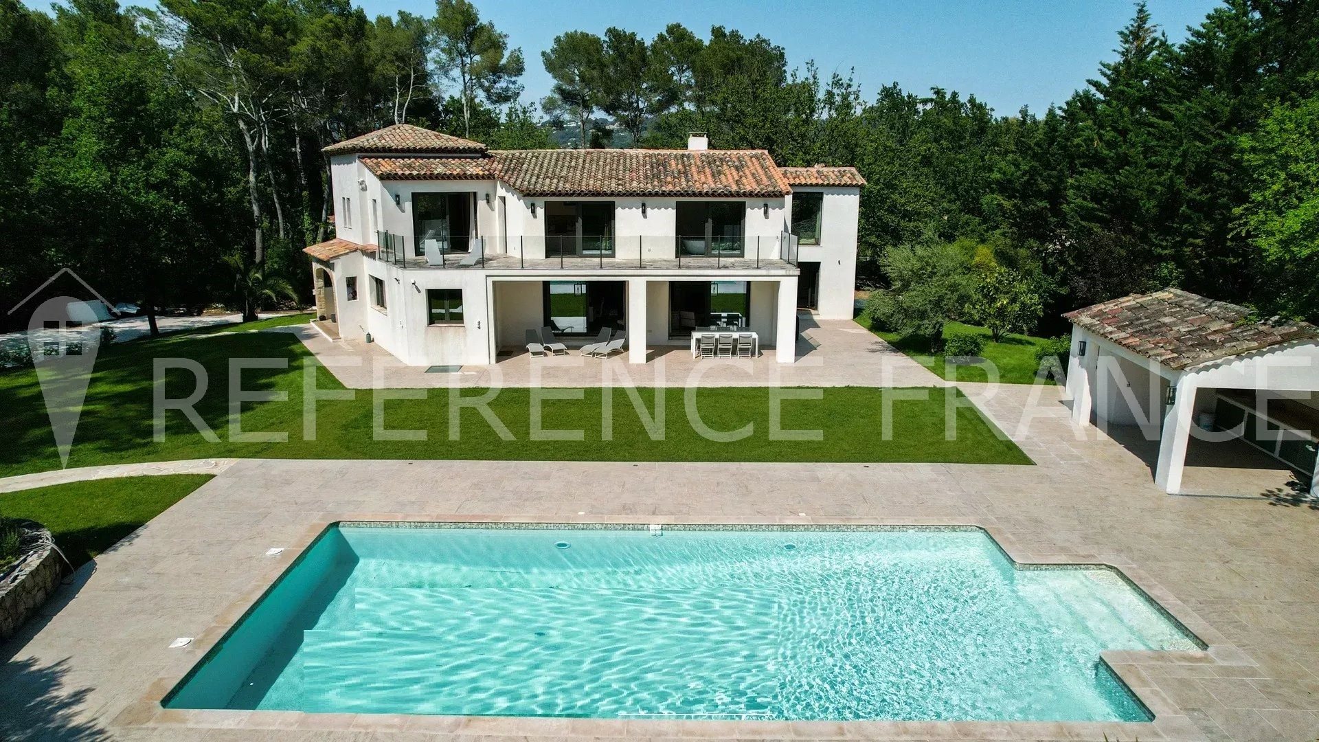 Maison à louer, 370m², Mougins