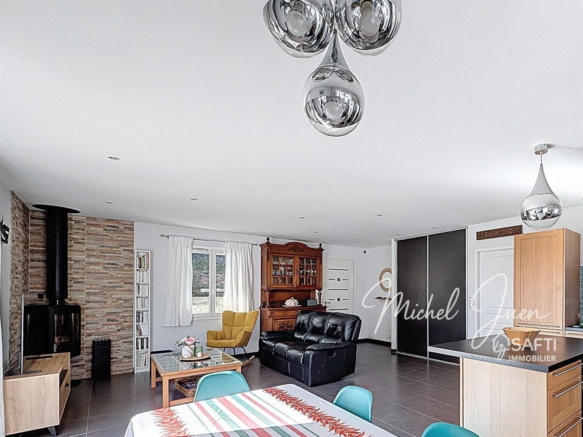 Maison à vendre, 95m², Urcuit