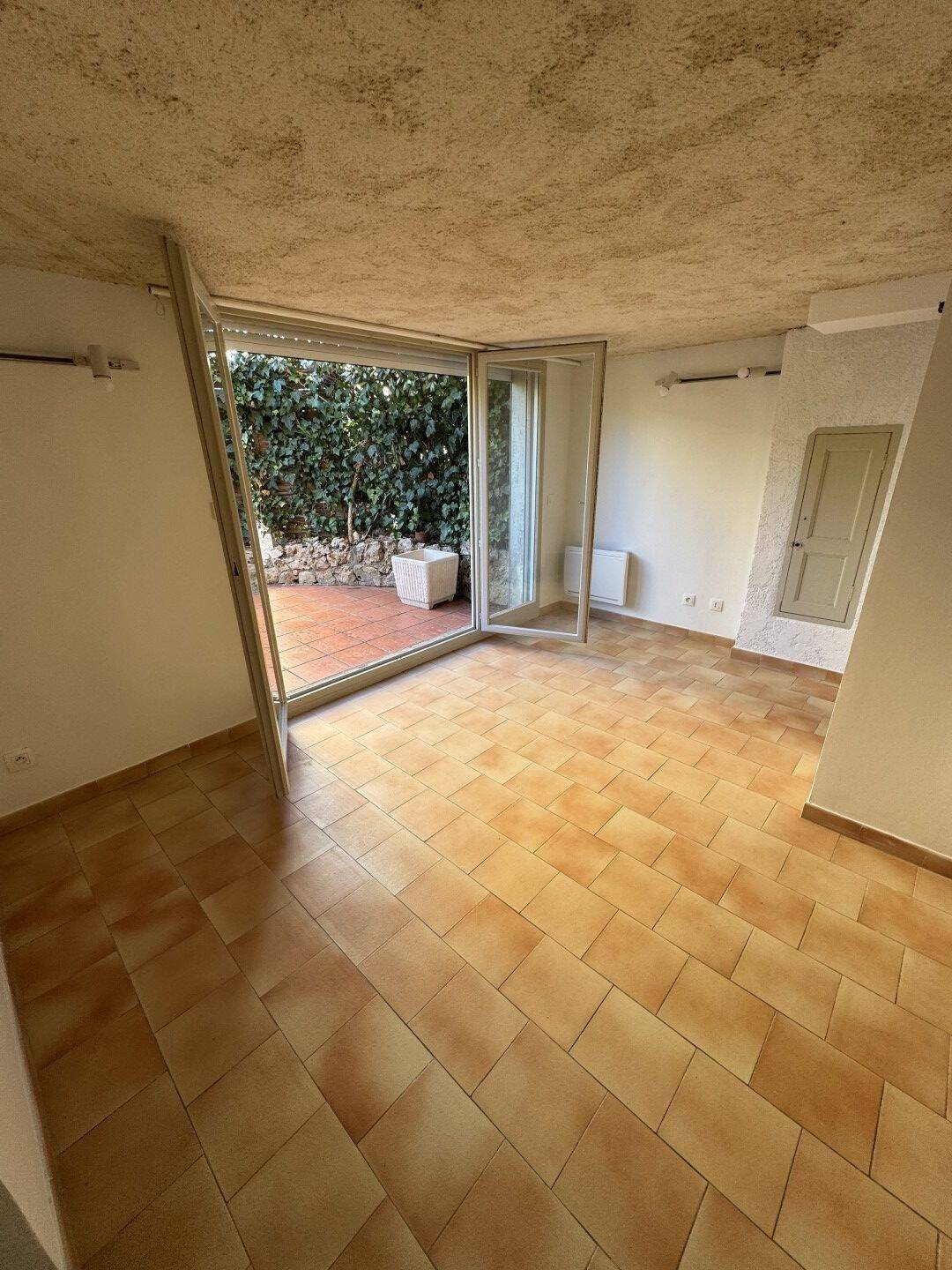 Appartement à louer, 20m², Cotignac