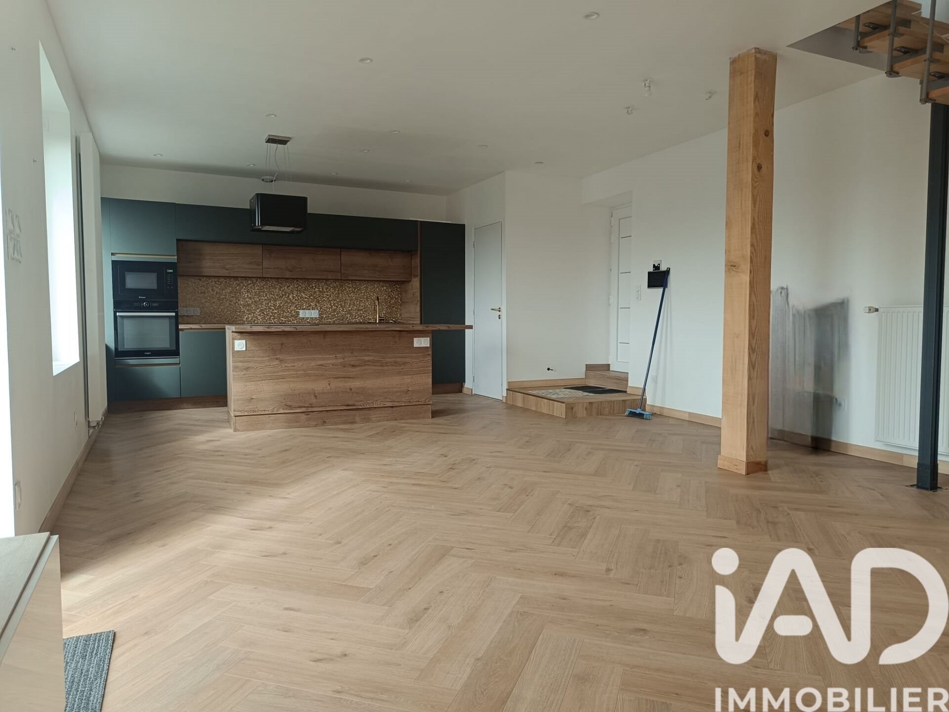 Maison à vendre, 90m², Saint-Genest-Lerpt