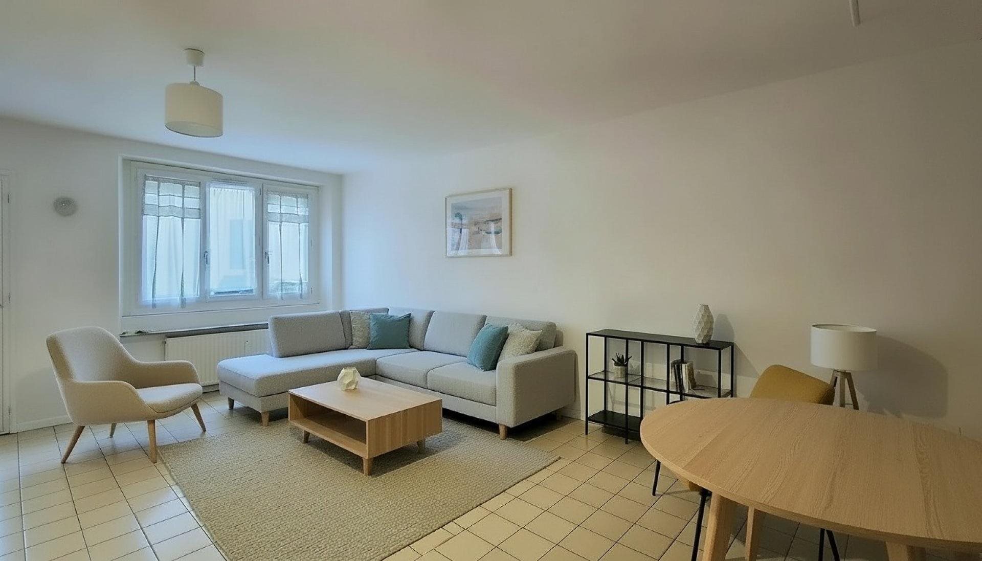 Maison à vendre, 79m², Saint-Laurent-sur-Sèvre