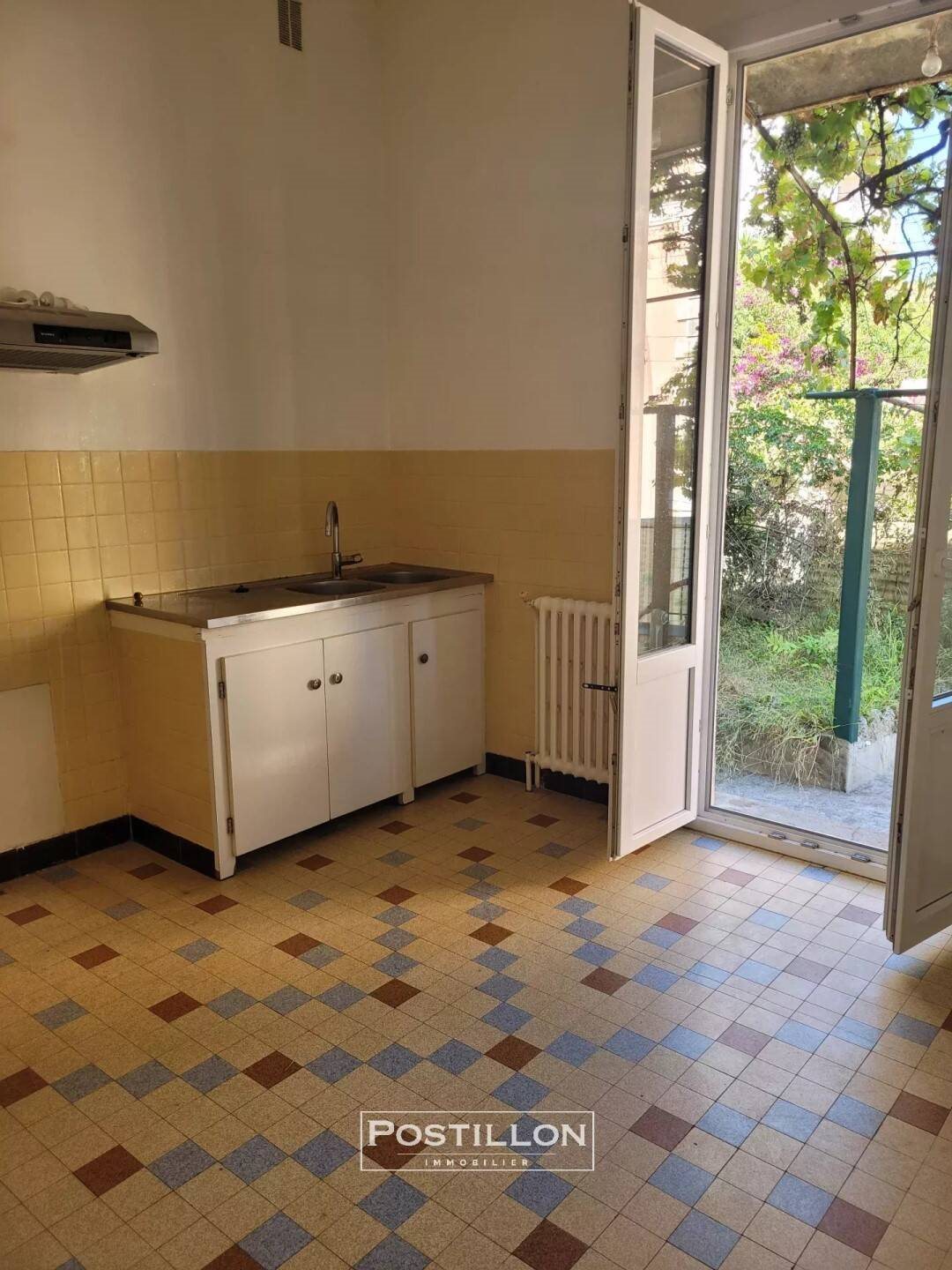 Maison à louer, 146m², Nice