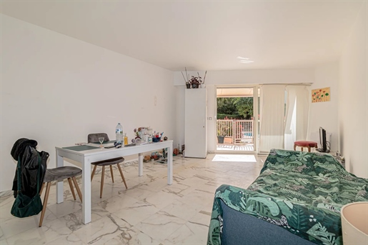 Cannes, 3 kamers 70 m² standing 2 Parking Zwembad