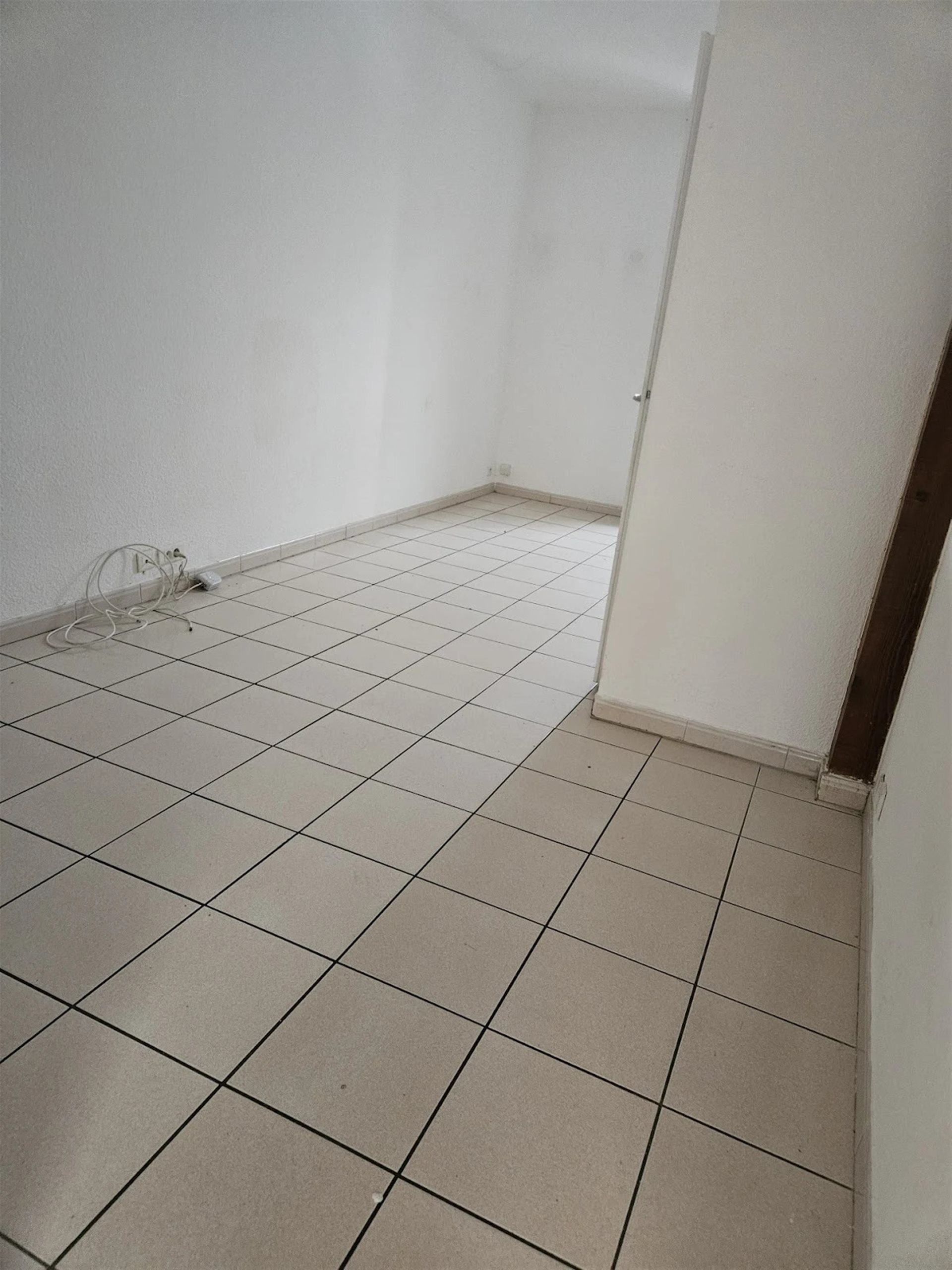 Maison à louer, 46m², Pomas