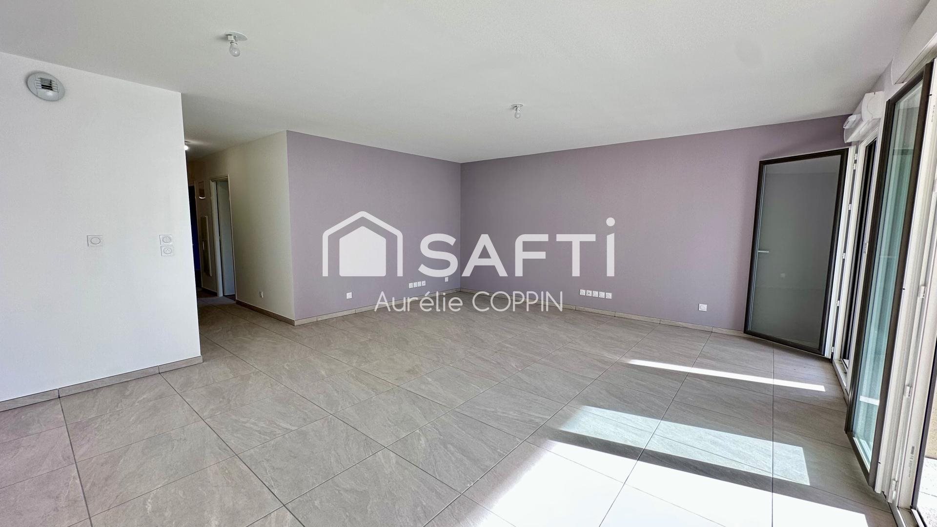 Appartement à vendre, 70m², Pont-de-Chéruy