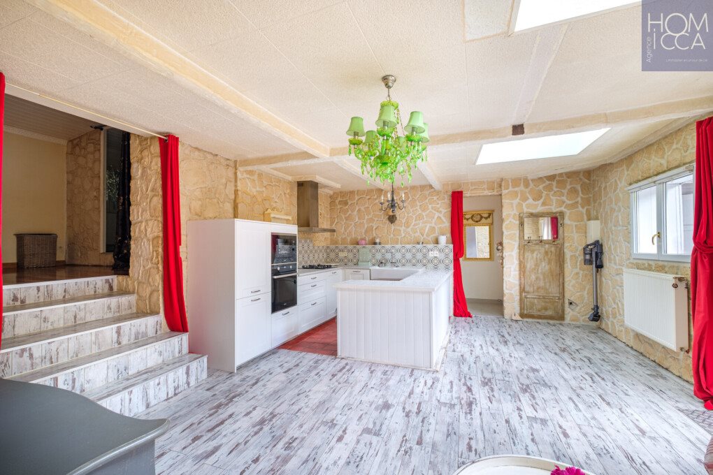 Maison à vendre, 112m², Champagne-au-Mont-d'Or