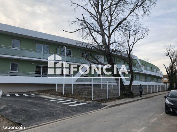 Appartement à louer, 29m², Nîmes