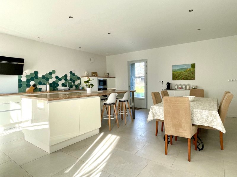 Maison à vendre, 216m², Aigre