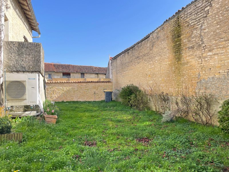 Maison à vendre, 123m², Bessé