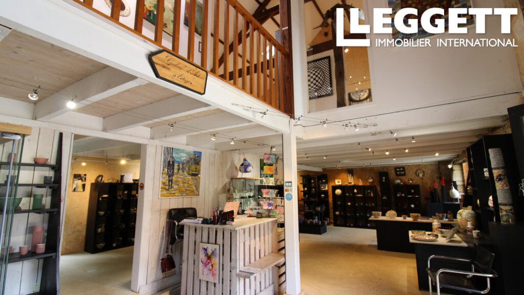 Maison à vendre, 240m², Le Buisson-de-Cadouin