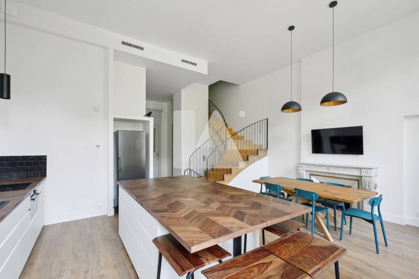 Appartement à louer, 161m², Bordeaux