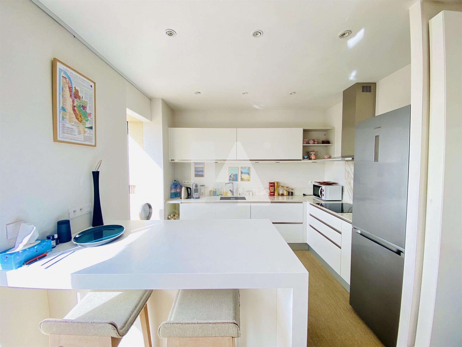 Appartement à louer, 100m², Bordeaux