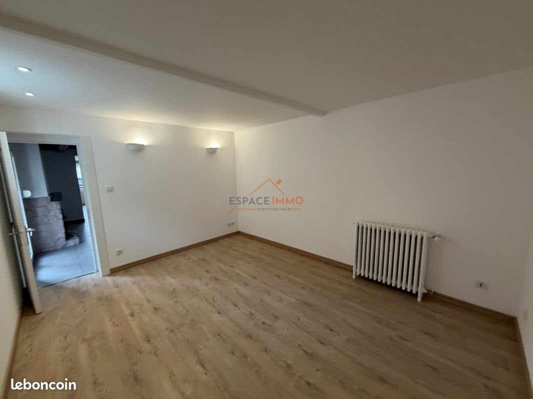 Maison à louer, 74m², Bellaing