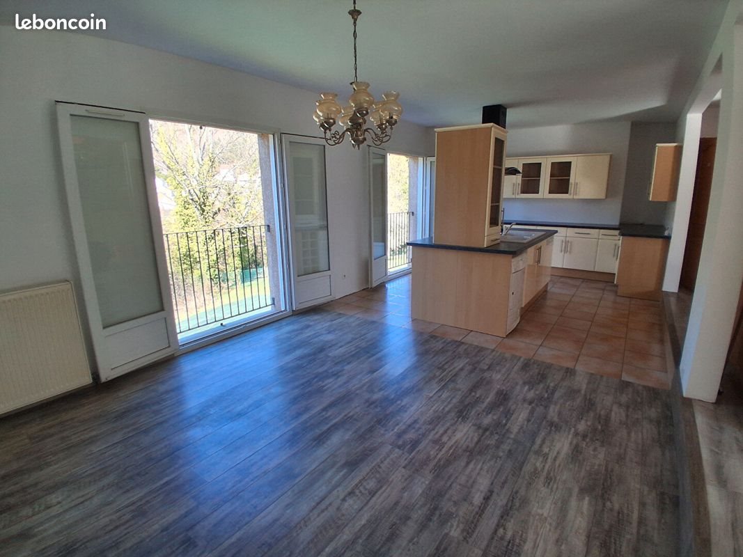 Maison à vendre, 106m², Nouzonville