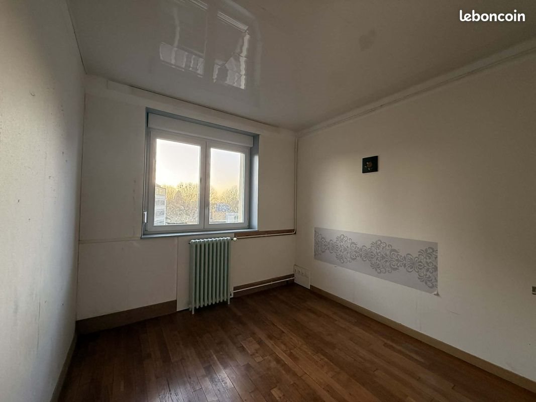 Appartement à vendre, 63m², Sedan