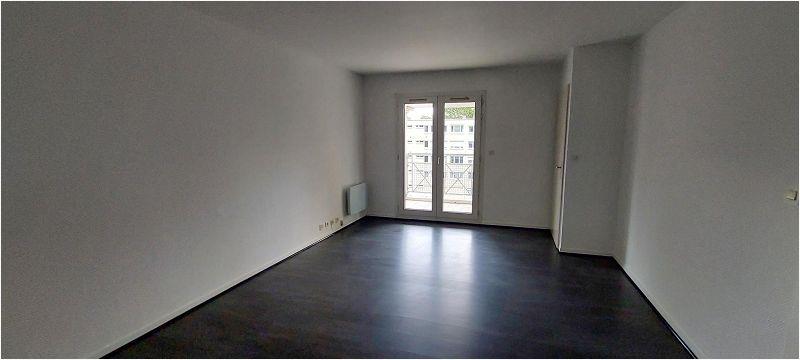 Appartement à louer, 49m², Lille