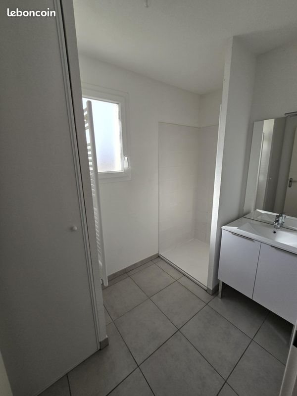 Appartement à louer, 41m², Castelginest