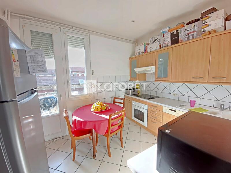 Appartement à vendre, 72m², Saint-Etienne