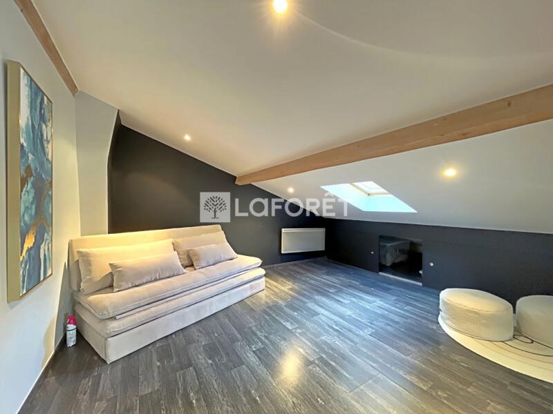 Appartement à louer, 115m², Saint-Etienne