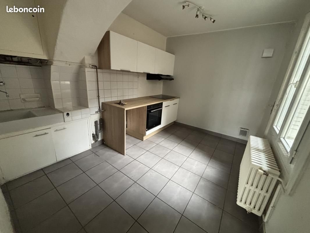 Maison à louer, 63m², Saint-Galmier