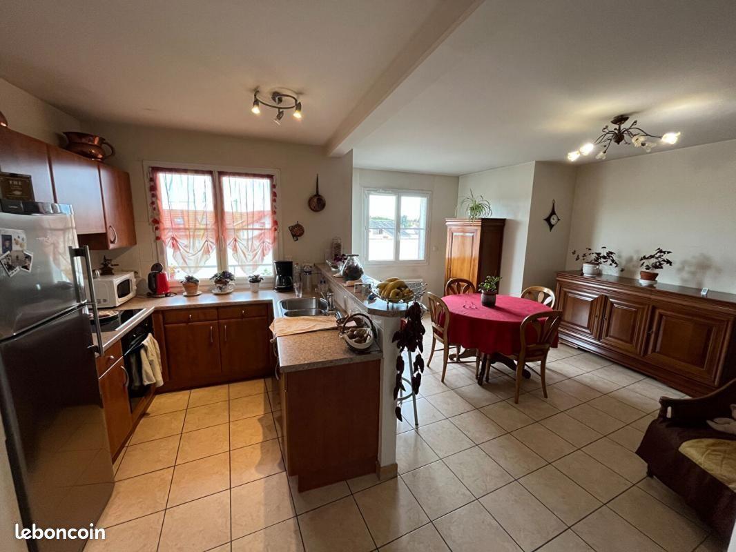 Appartement à vendre, 65m², Villemandeur