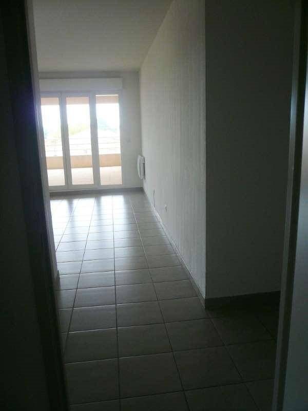 Appartement à louer, 61m², Saint-Estève