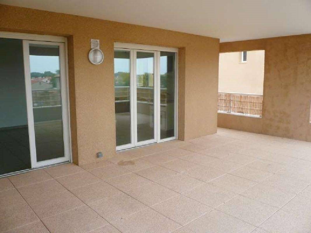 Appartement à louer, 61m², Saint-Estève