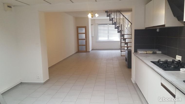 Maison à louer, 82m², Wattrelos