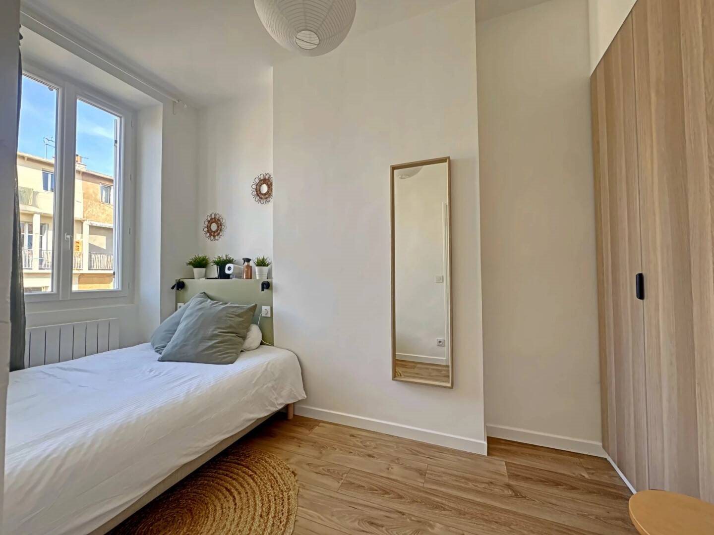 Appartement à louer, 27m², Marseille 1er