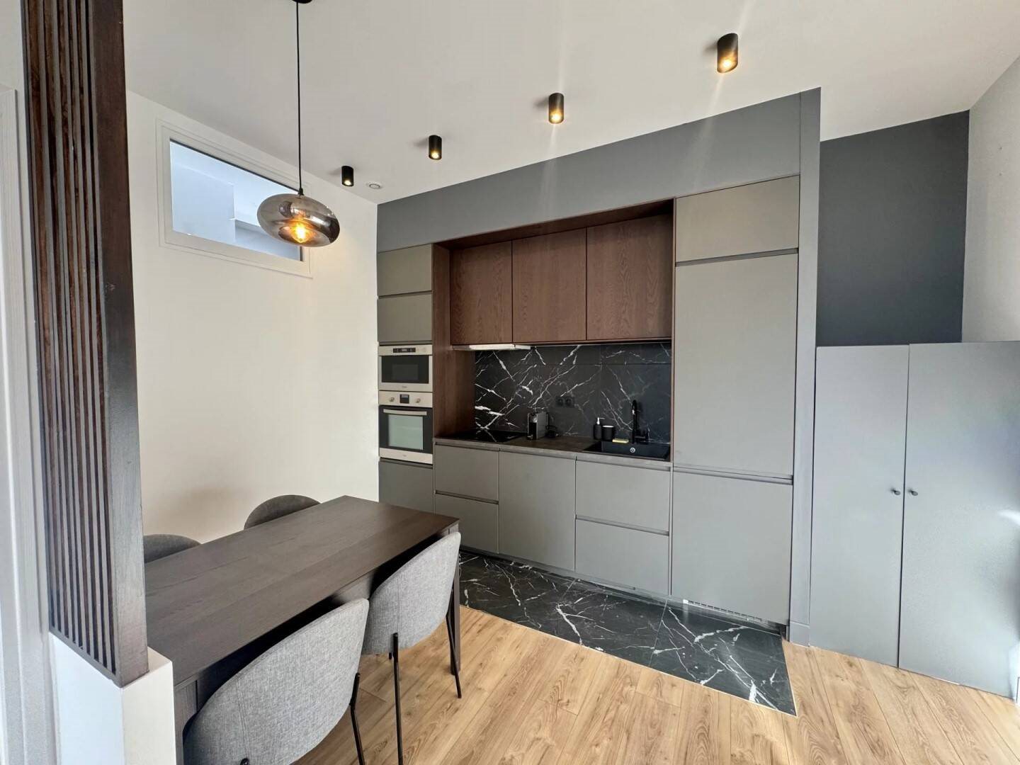 Appartement à louer, 58m², Marseille 4ème