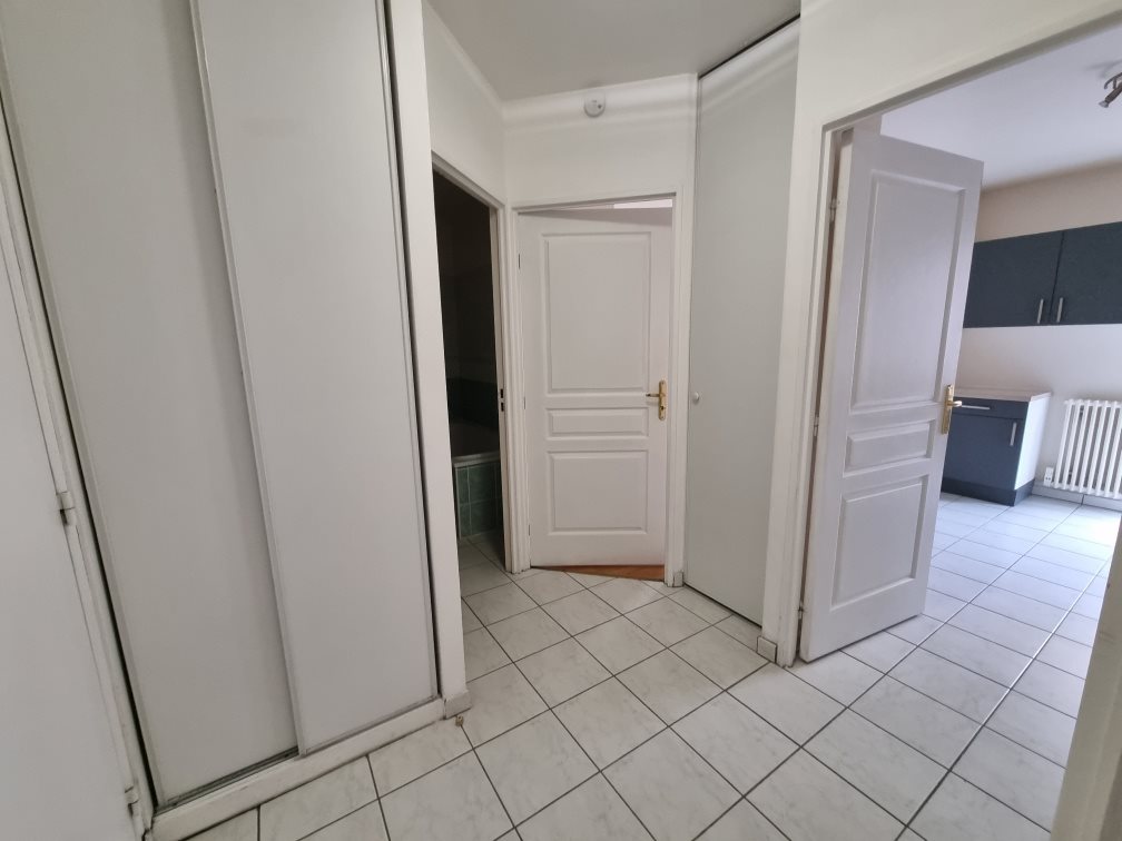 Appartement à louer, 49m², Clermont-Ferrand