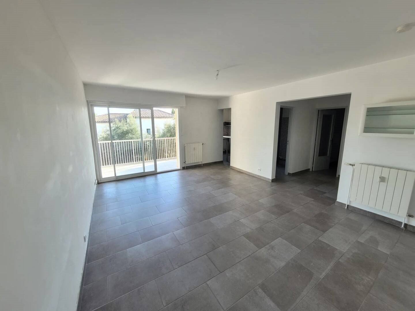 Appartement à louer, 81m², Venelles