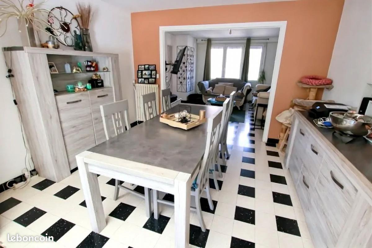 Purchase: House (59400)