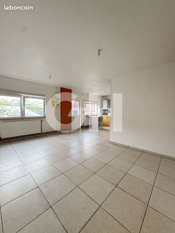 Appartement à louer, 56m², Jeumont