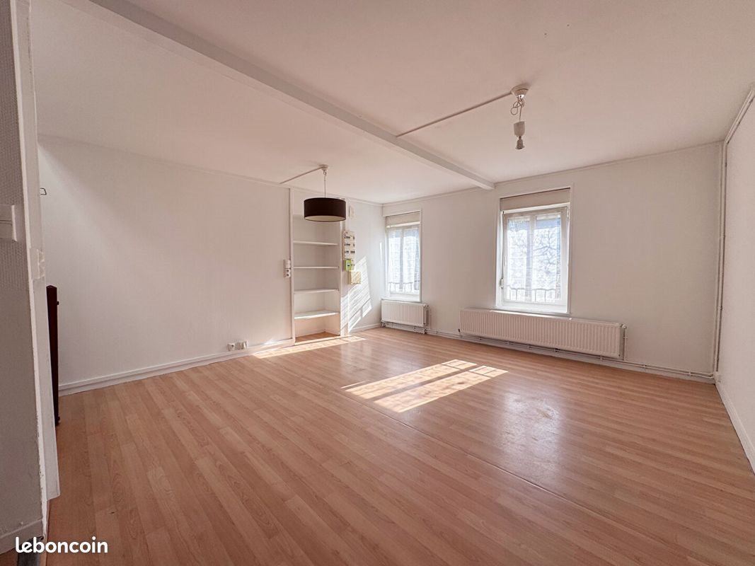 Appartement à louer, 37m², Saint-Remy-du-Nord