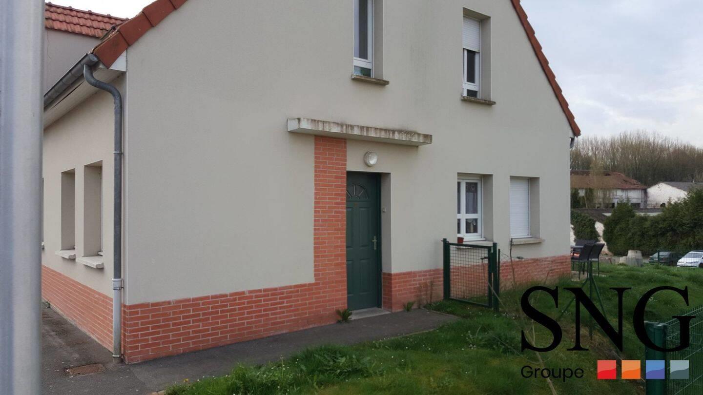 Maison à louer, 51m², Doullens