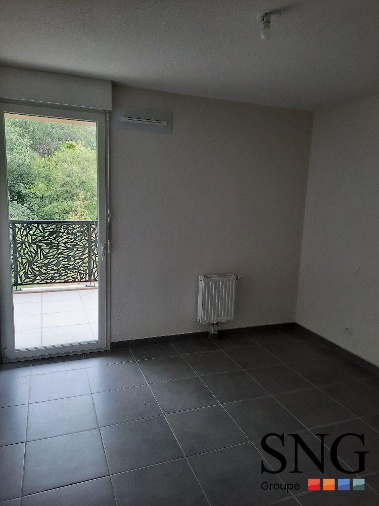 Appartement à louer, 38m², Nîmes