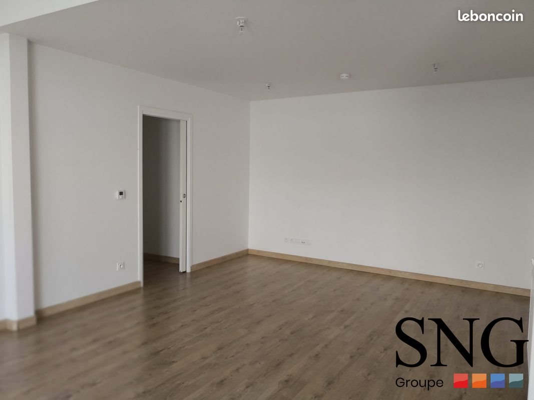 Appartement à louer, 95m², Arès