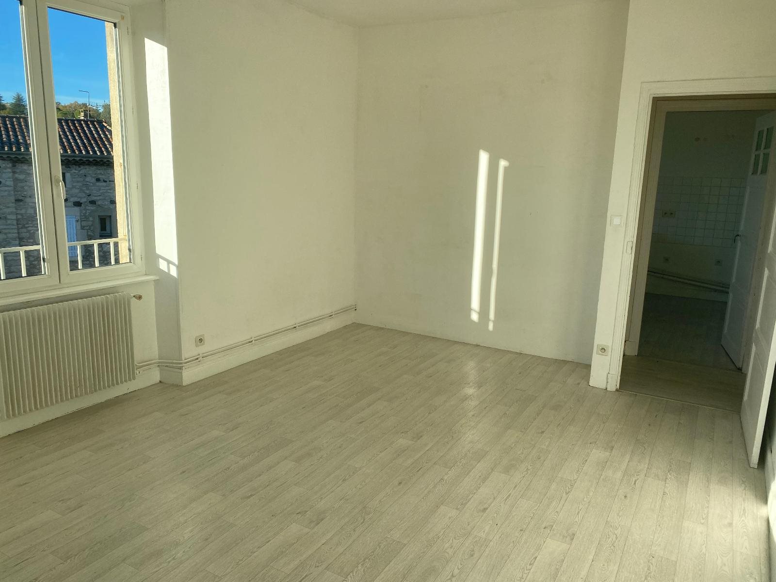Appartement à louer, 77m², Lavilledieu
