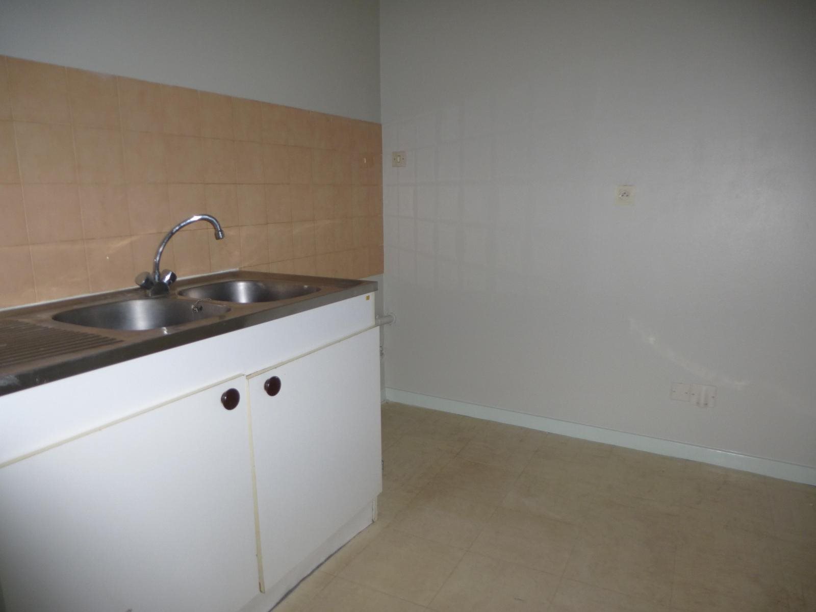 Appartement à louer, 57m², Villeneuve-de-Berg