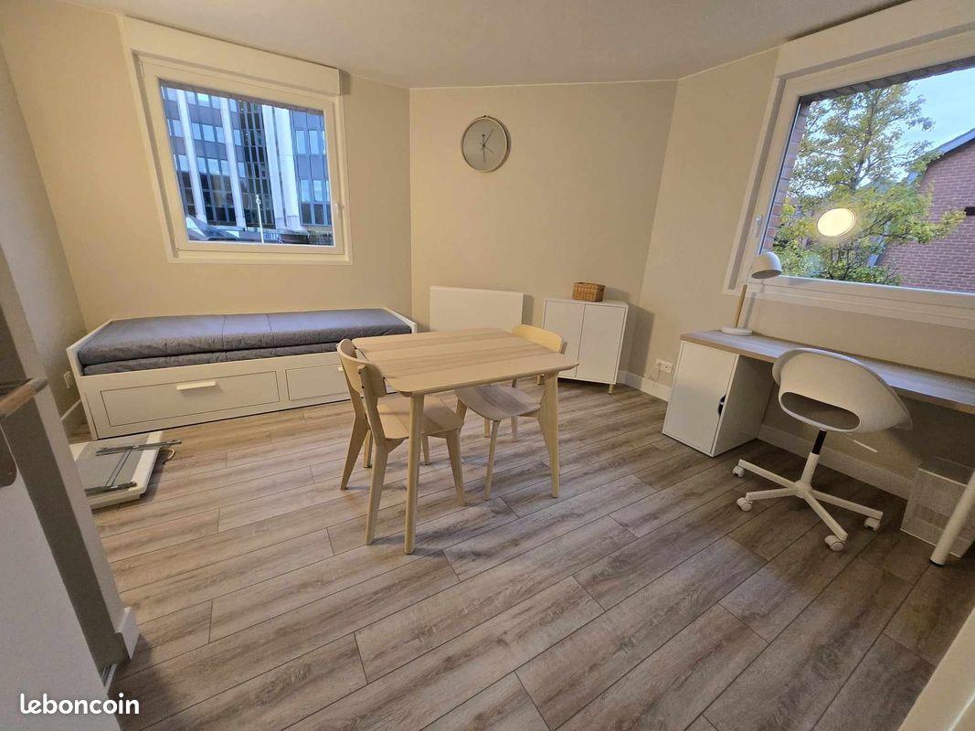 Maison à louer, 32m², Les Attaques