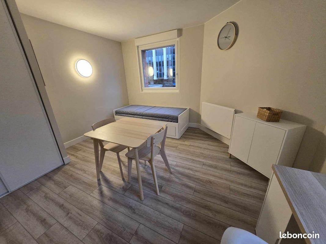 Maison à louer, 32m², Les Attaques