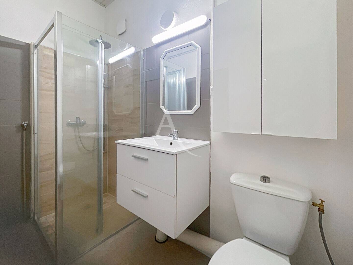 Maison à louer, 76m², Vauvert