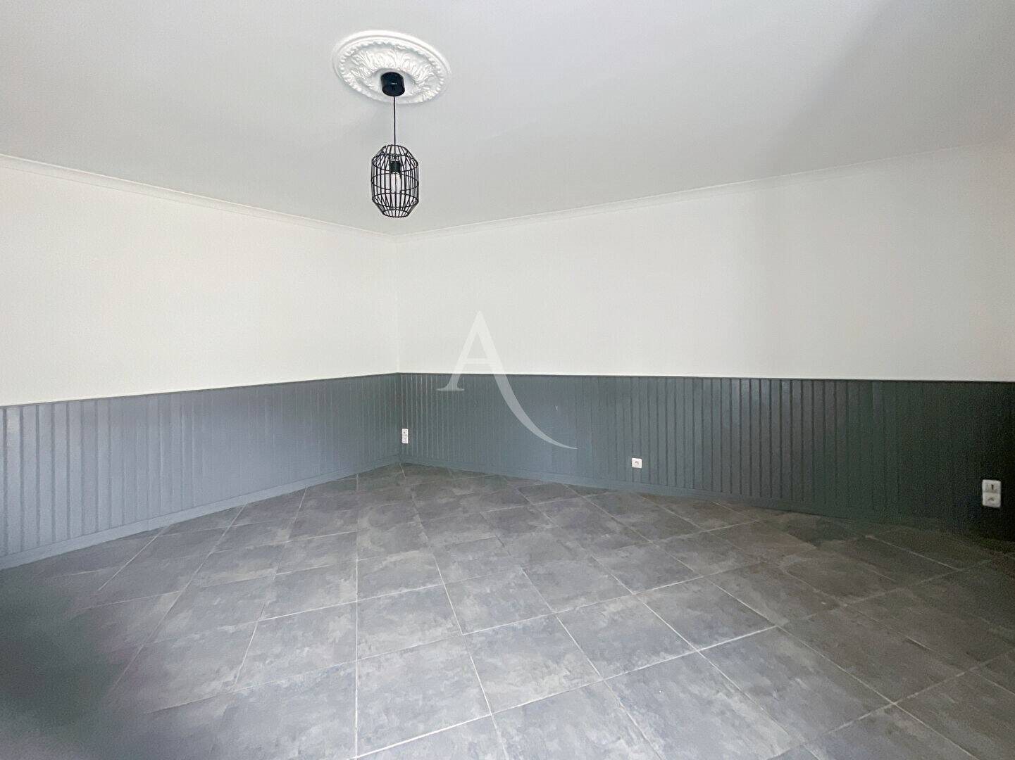 Maison à louer, 76m², Vauvert