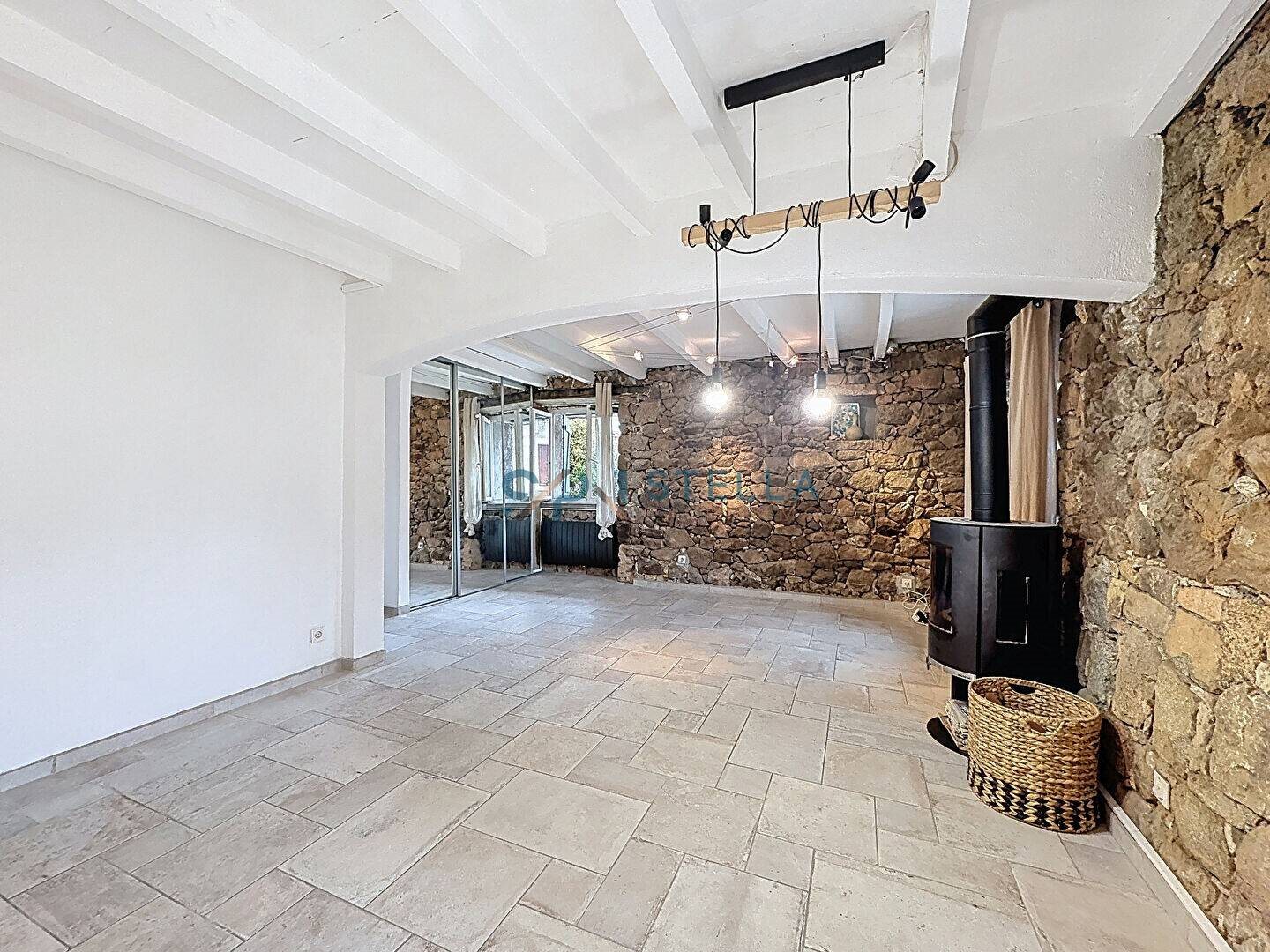 Maison à louer, 111m², Valle-di-Mezzana