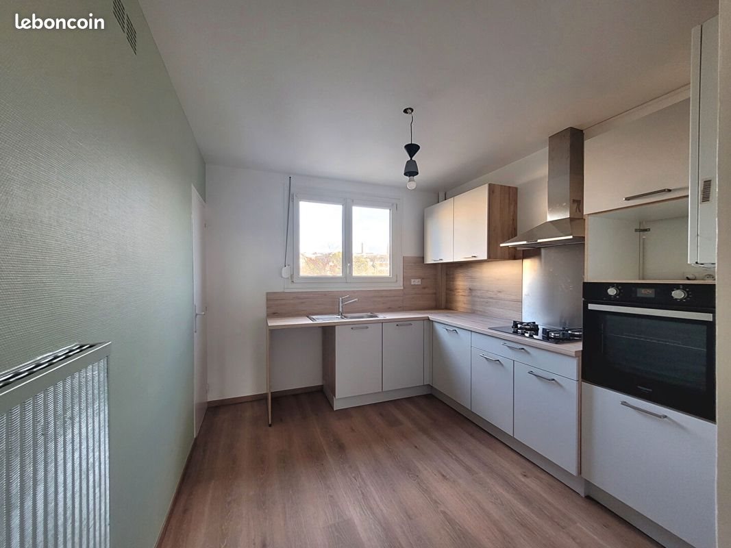 Appartement à louer, 75m², Coulaines