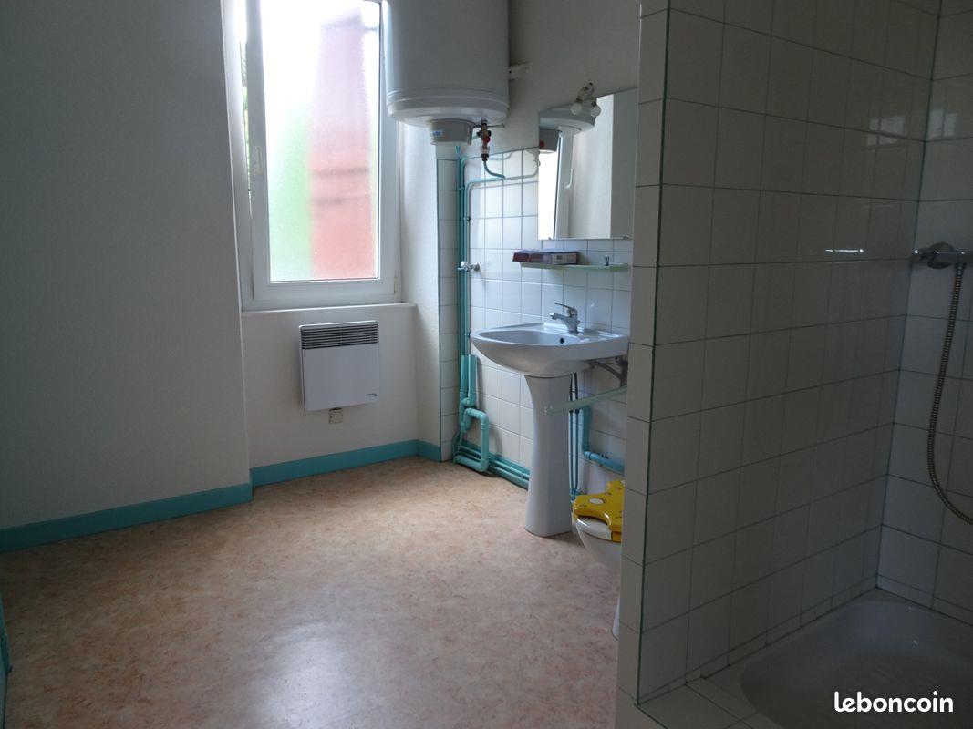 Appartement à louer, 34m², Satillieu