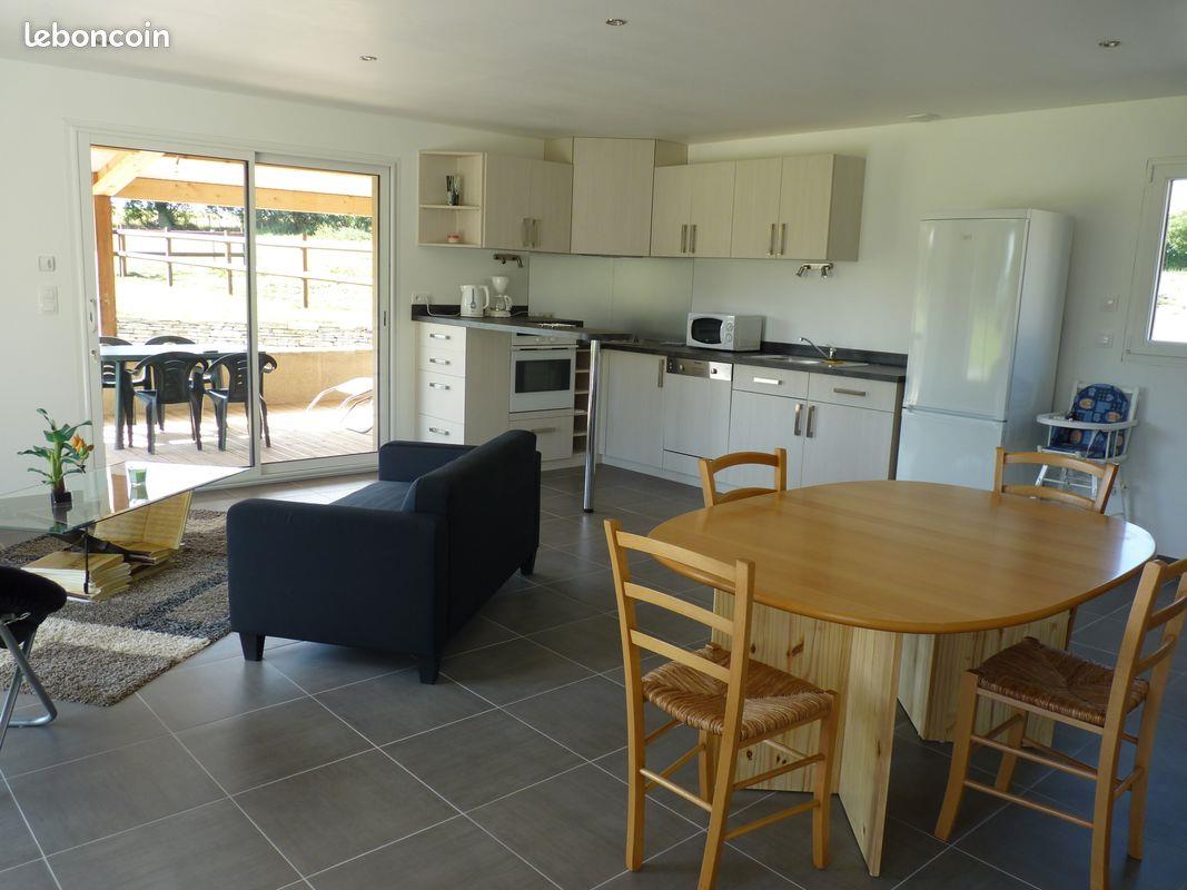 Maison à louer, 70m², Vains