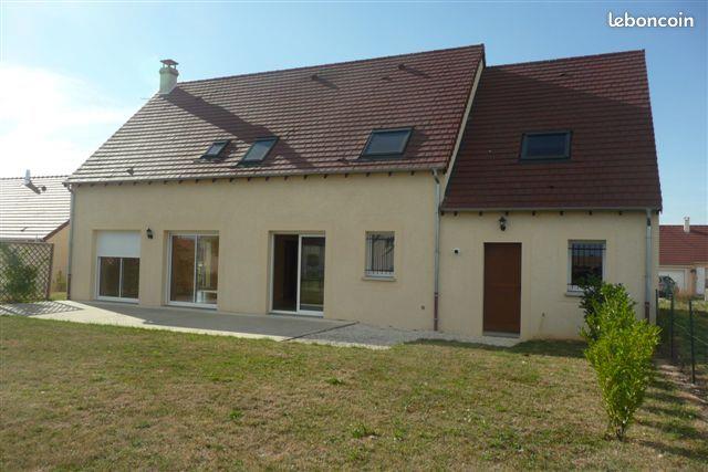 Maison à louer, 196m², Villefargeau