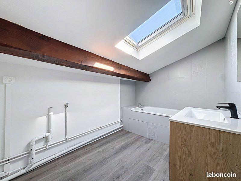 Appartement à louer, 60m², Brindas